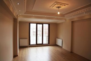 TAŞPINAR APARTMANI